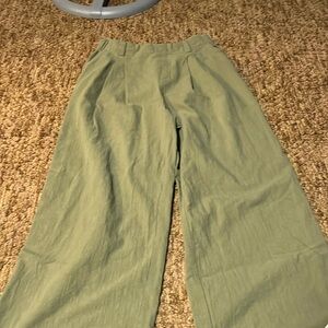 Halara size large green pants